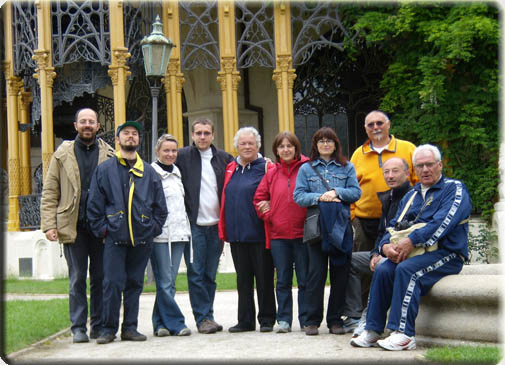 Gruppo a Hluboka